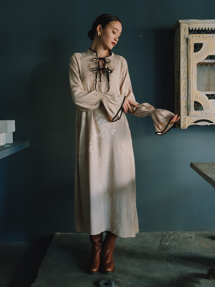 モデル身長:175cm / カラー:Ivory