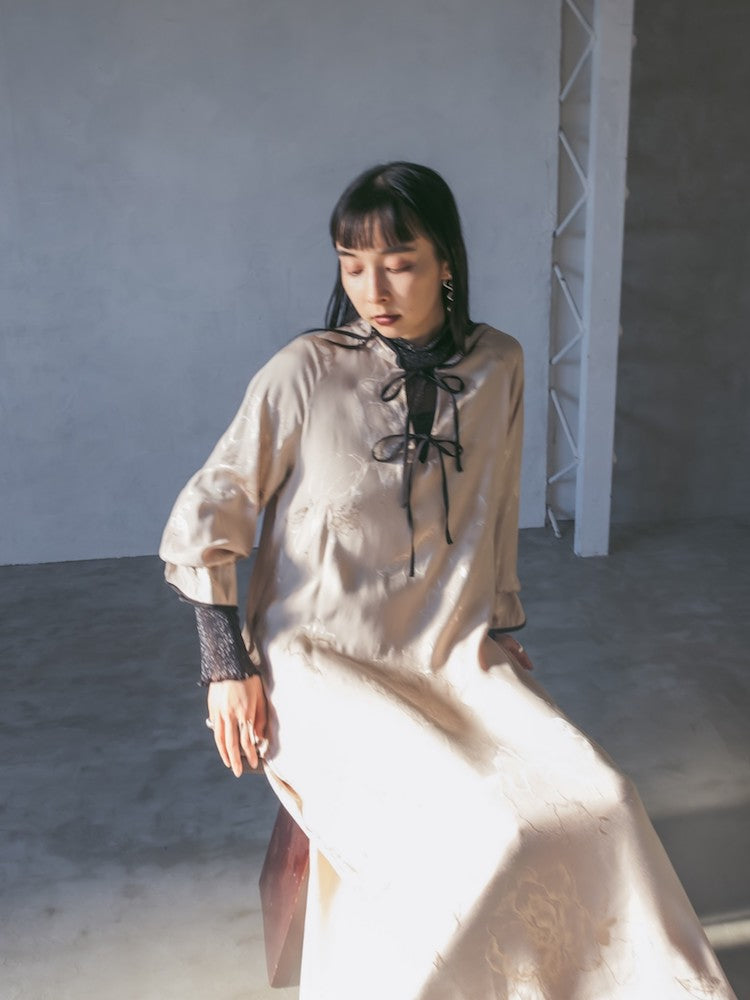 モデル身長:165cm / カラー:Ivory