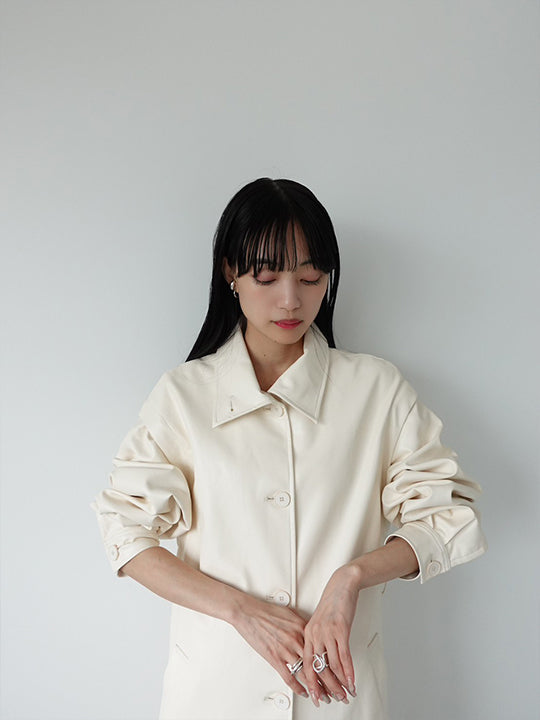 モデル身長:158cm / カラー:White