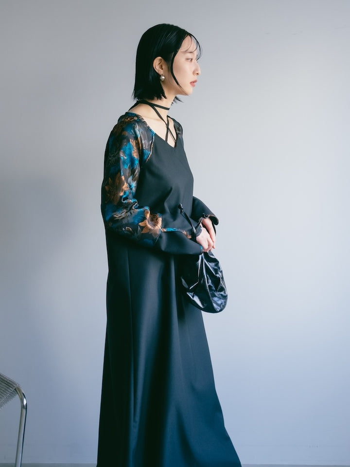 モデル身長:165cm / カラー:Black