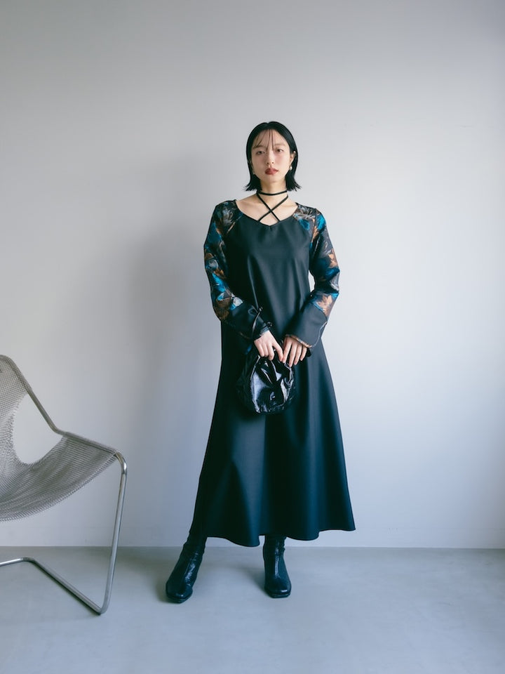 モデル身長:165cm / カラー:Black