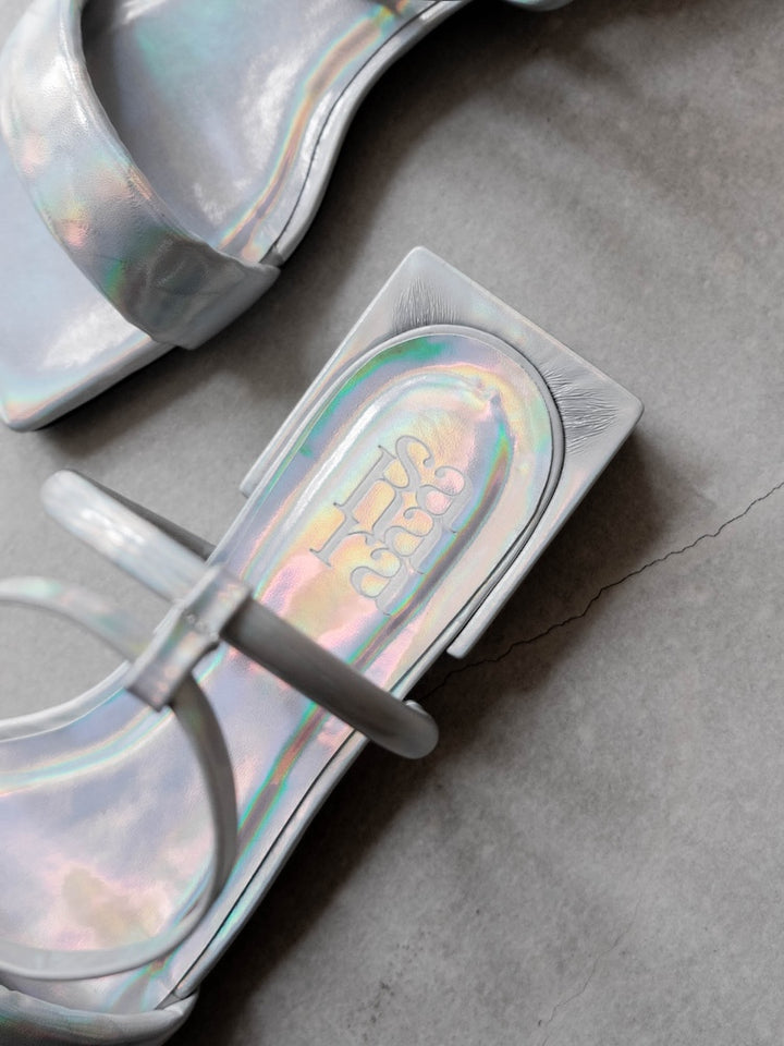 カラー:Silver / サイズ:S, M, L