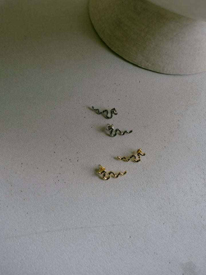 Petit Sinuous Pierce