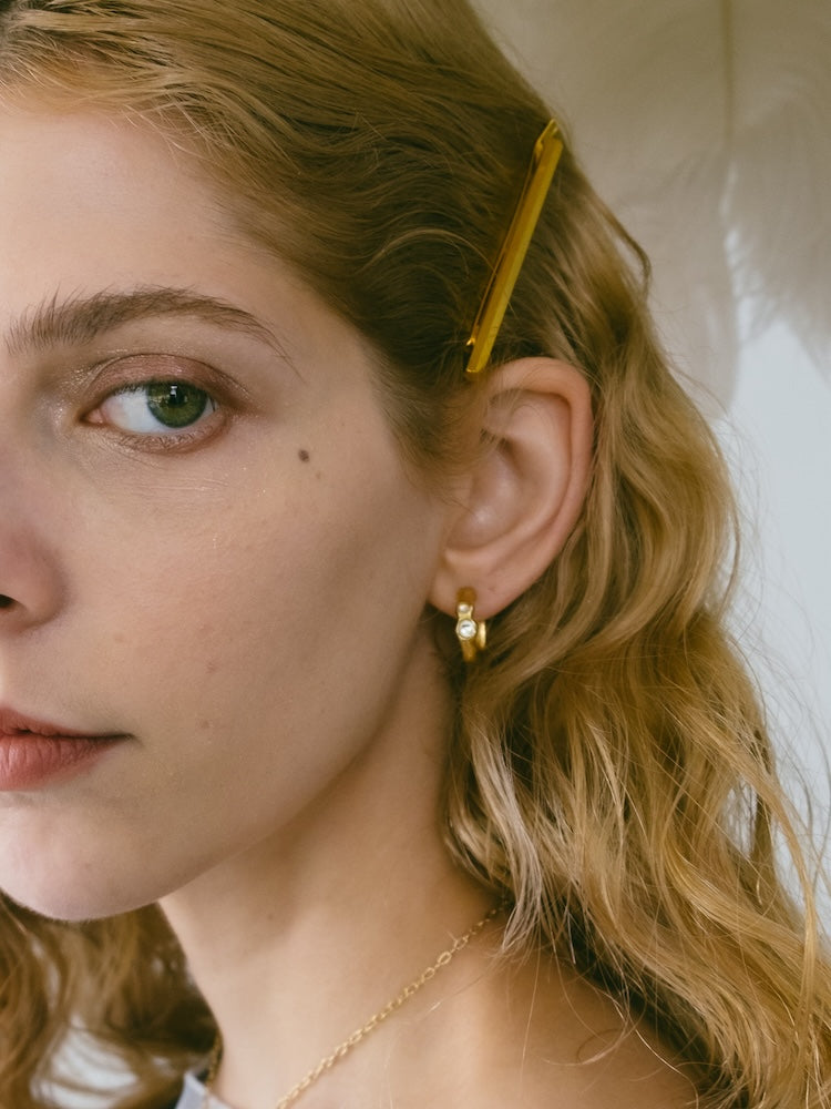 カラー:Gold ※ピアスの写真を使用していますが、こちらはイヤリングページです