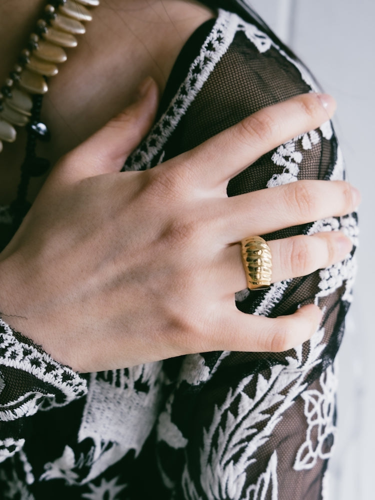 カラー:Gold / サイズ:#9, #13