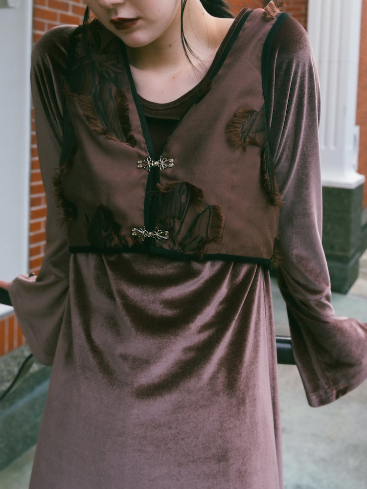 ELLA 2025 AW 17