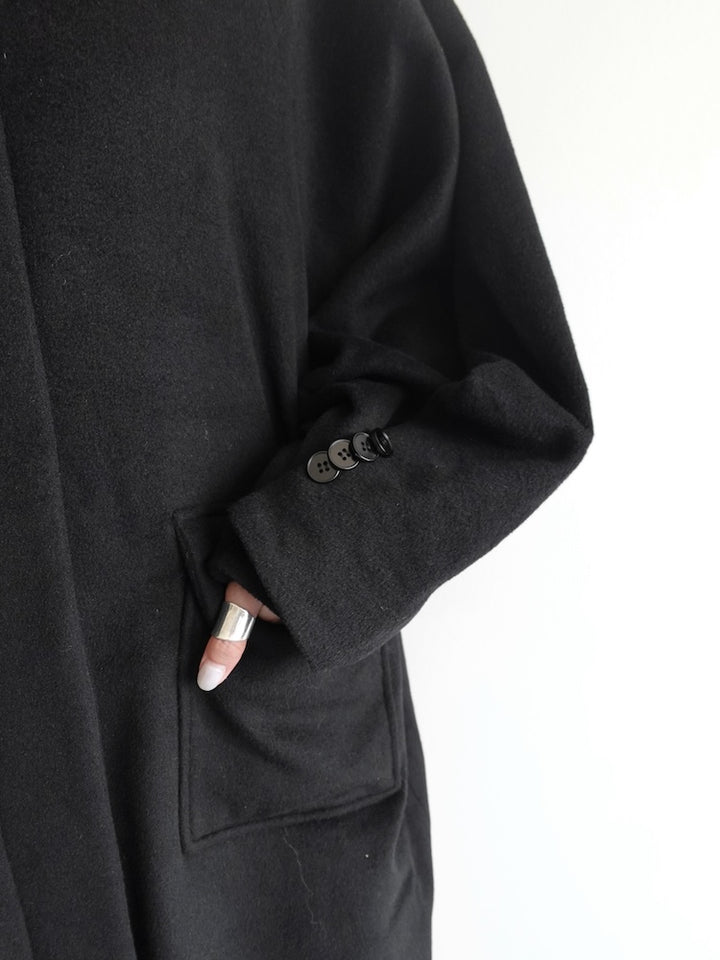 モデル身長：162cm / カラー：Black