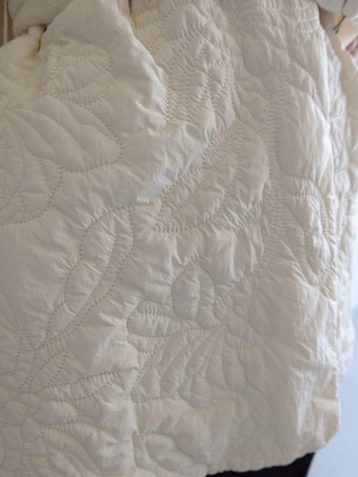 モデル身長：153cm / カラー：Ivory