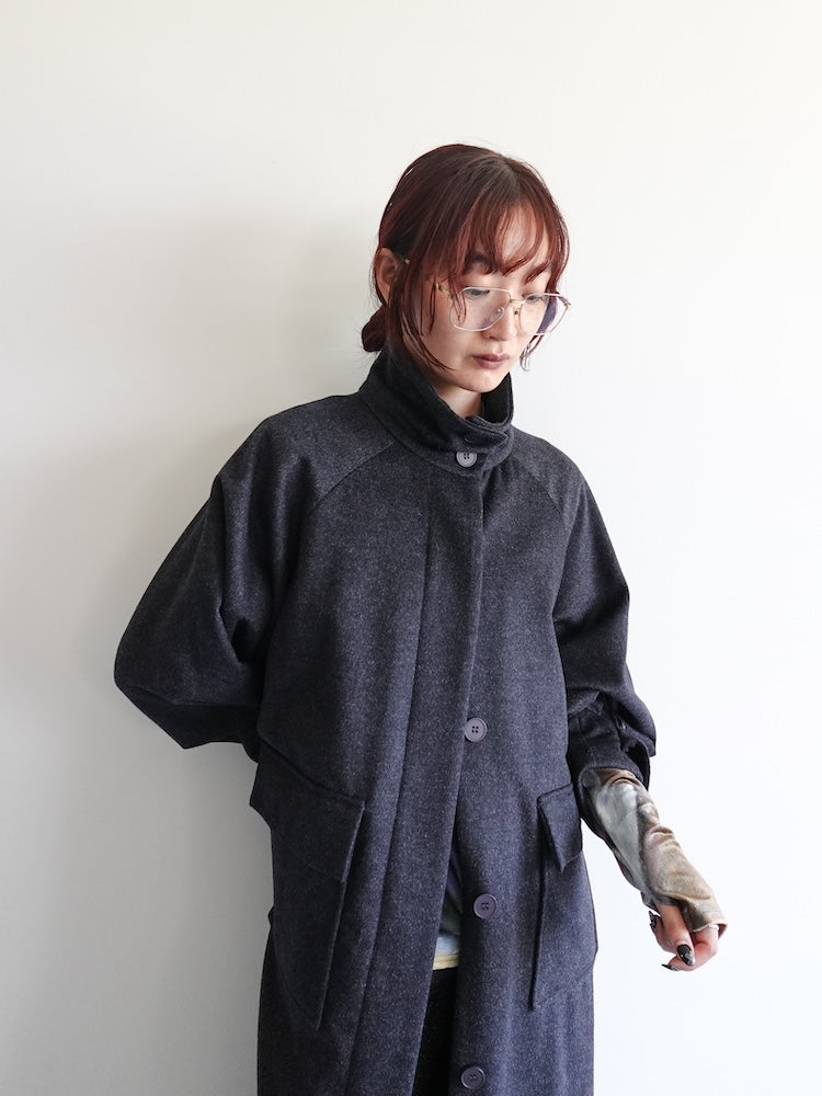 モデル身長：168cm / カラー：GrayNavy