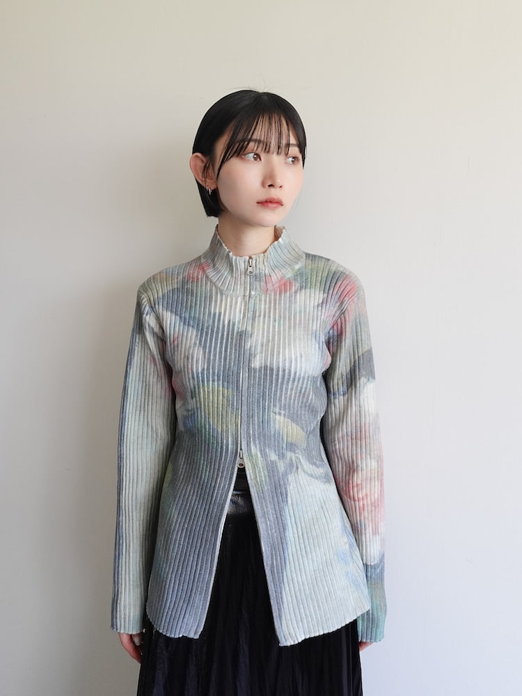 モデル身長：162cm / カラー：02 Blue Vase