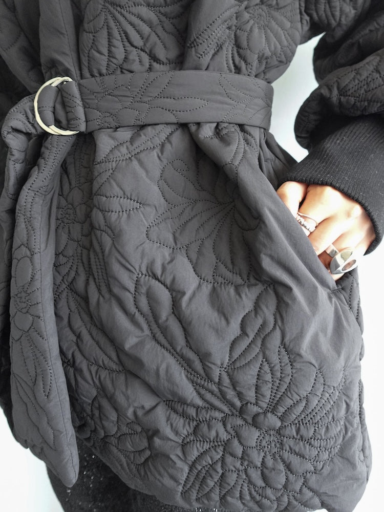モデル身長：168cm / カラー：Black
