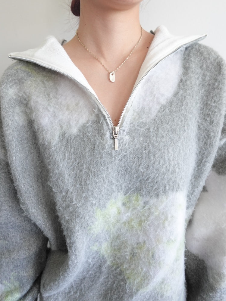 モデル身長：168cm / カラー：Gray