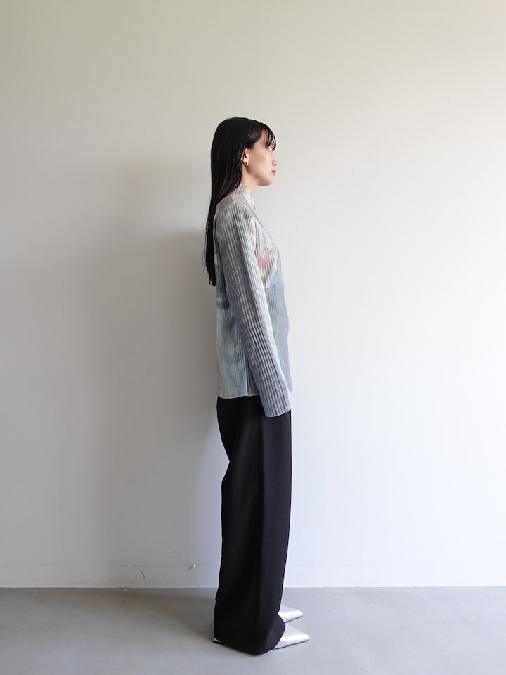 モデル身長：158cm / カラー：02 Blue Vase