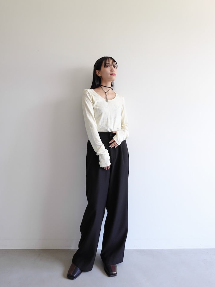 モデル身長：158cm / カラー：Ivory