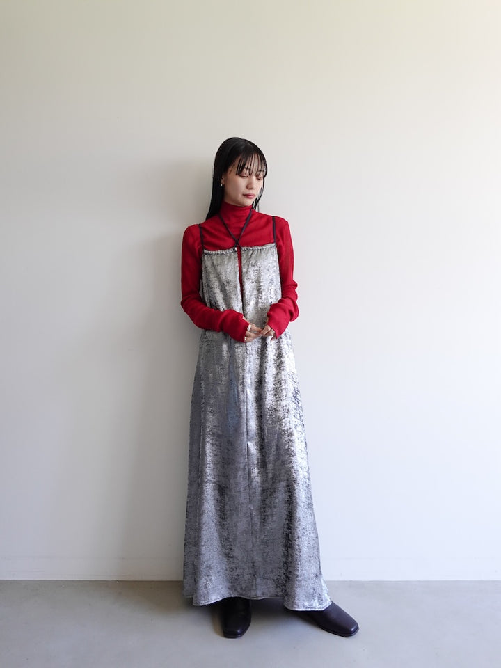 モデル身長：158cm / カラー：Red
