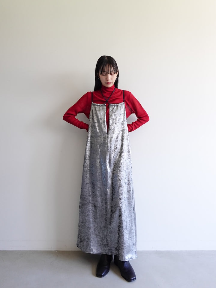 モデル身長：158m / カラー：Silver