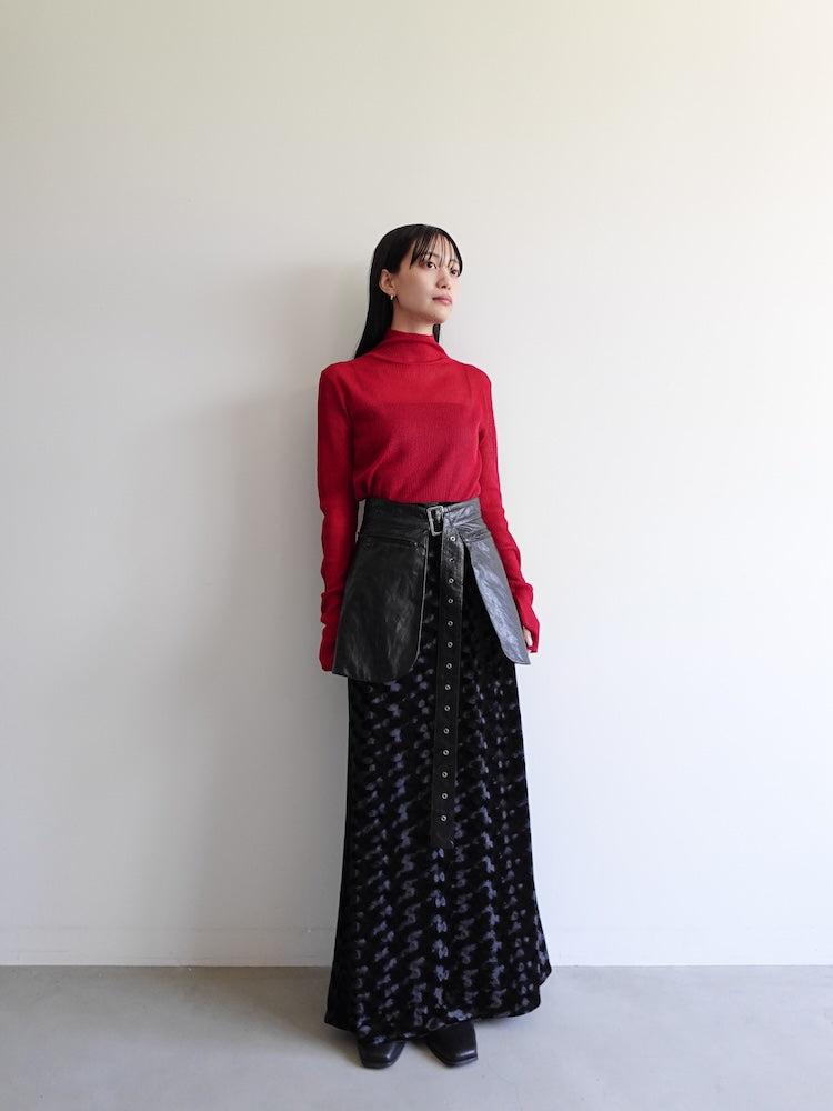 モデル身長：158cm / カラー：Black / 着用サイズ：Sサイズ