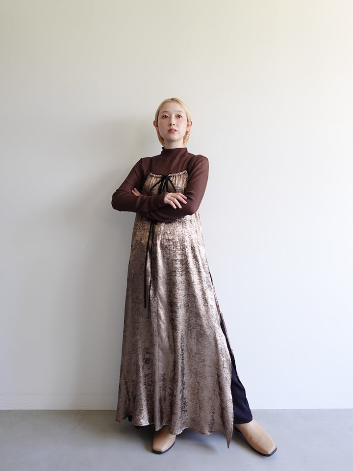 モデル身長：153cm / カラー：Brown