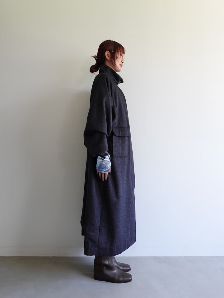 モデル身長：168cm / カラー：GrayNavy