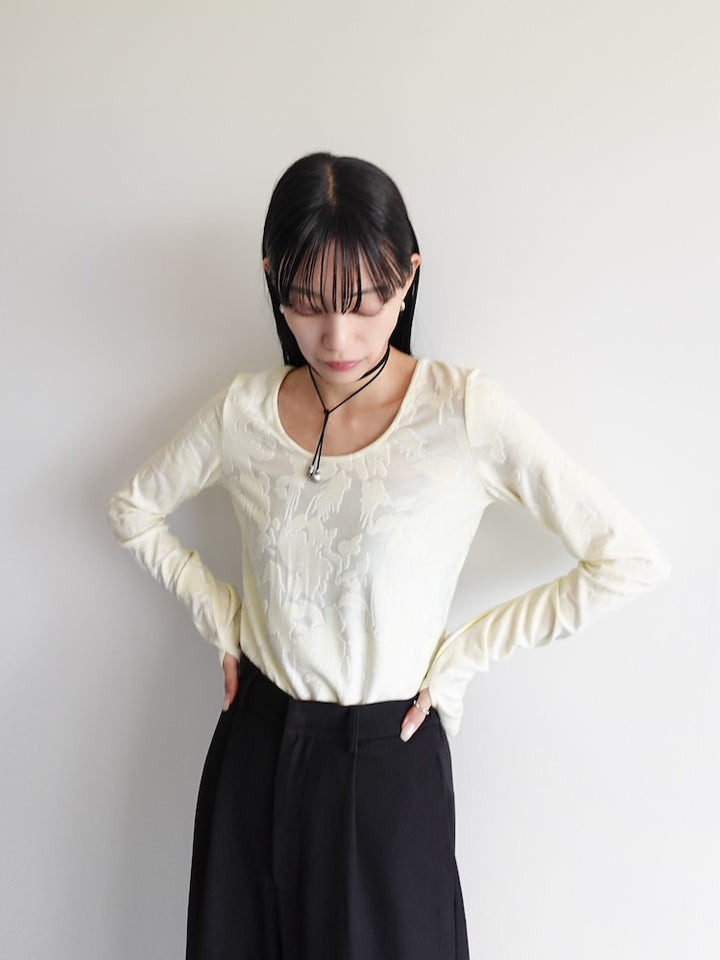 モデル身長：158cm / カラー：Ivory