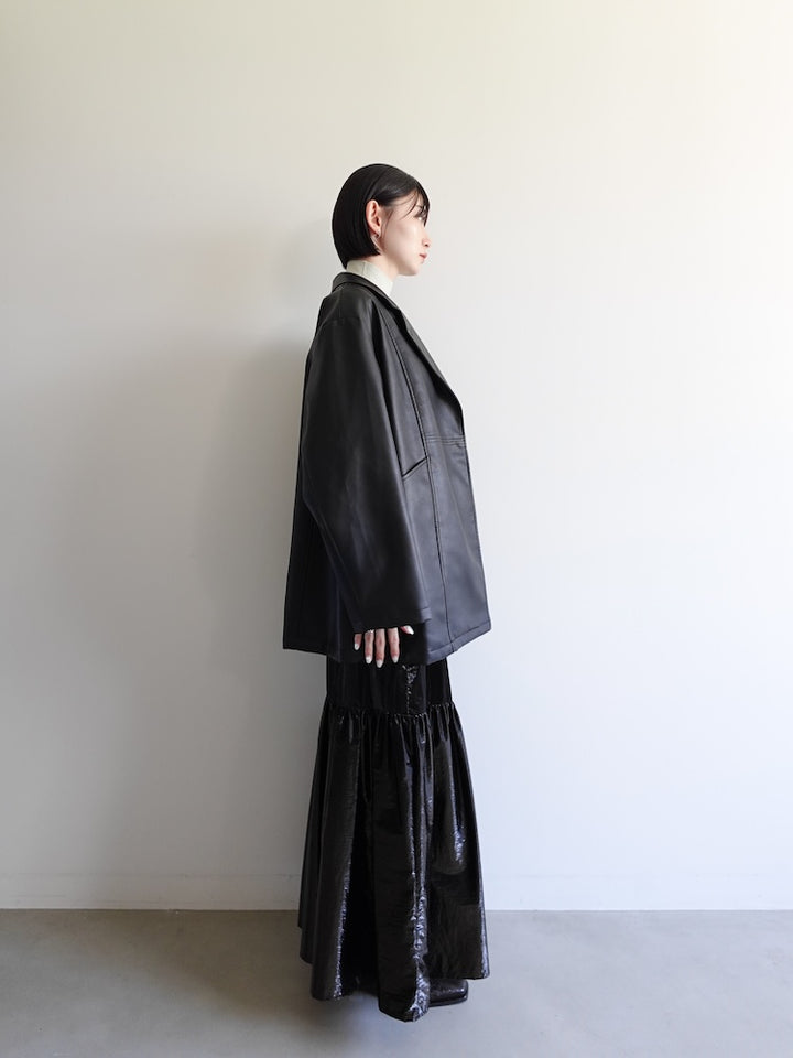 モデル身長：162cm / カラー：Black