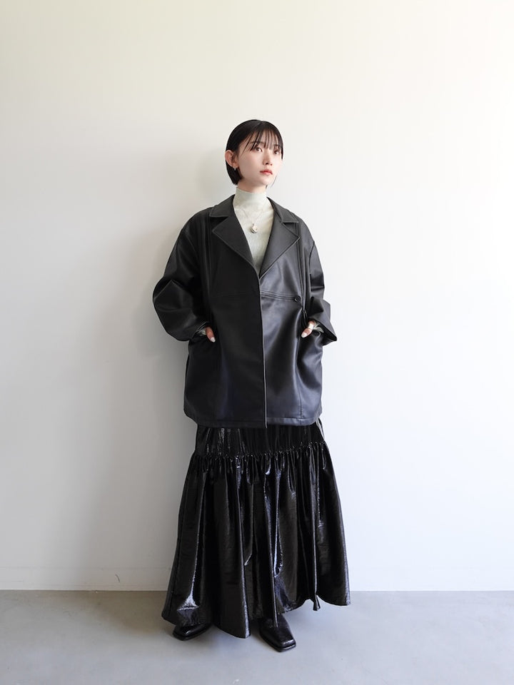 モデル身長：162cm / カラー：Black