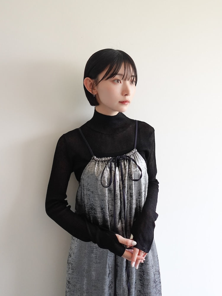 モデル身長：162m / カラー：Silver