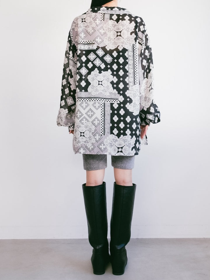 Monotone Over Shirt