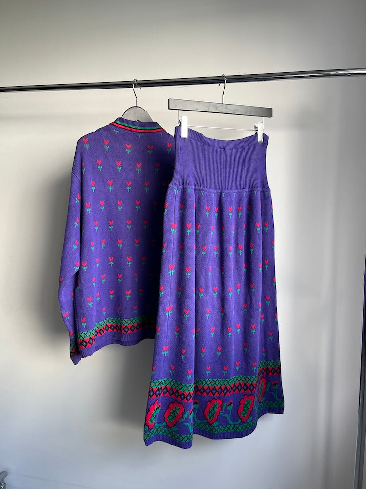Tulip Knit Set-up