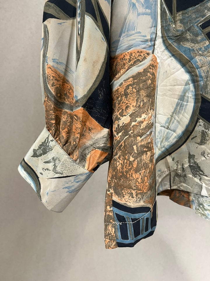 Neck Design Abstract Top