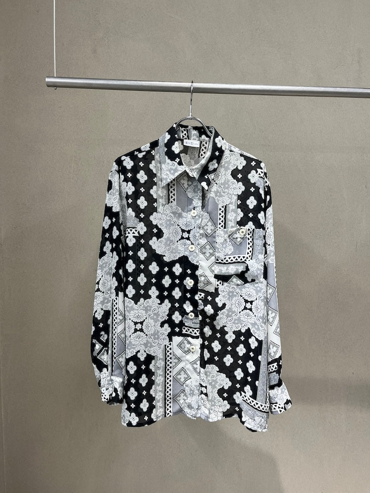 Monotone Over Shirt