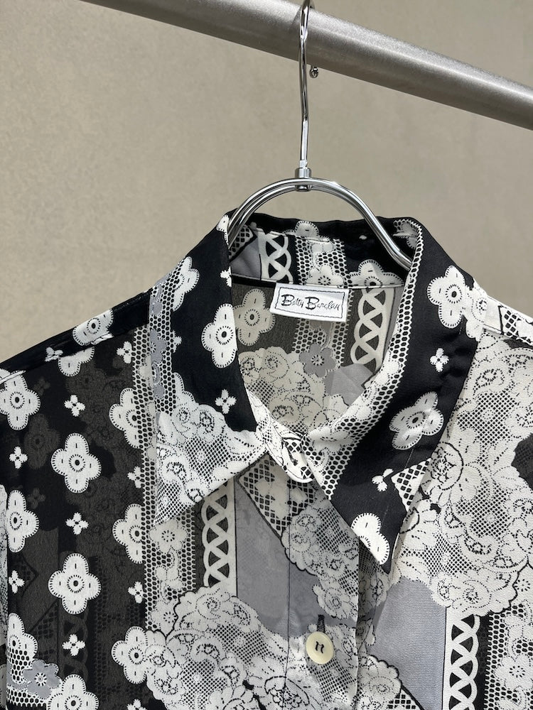 Monotone Over Shirt