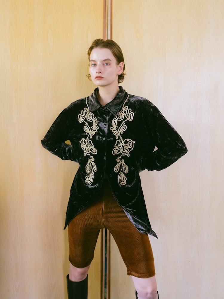 【10月24日(土) 12:00販売開始】Code Embroidery Velour Shirt