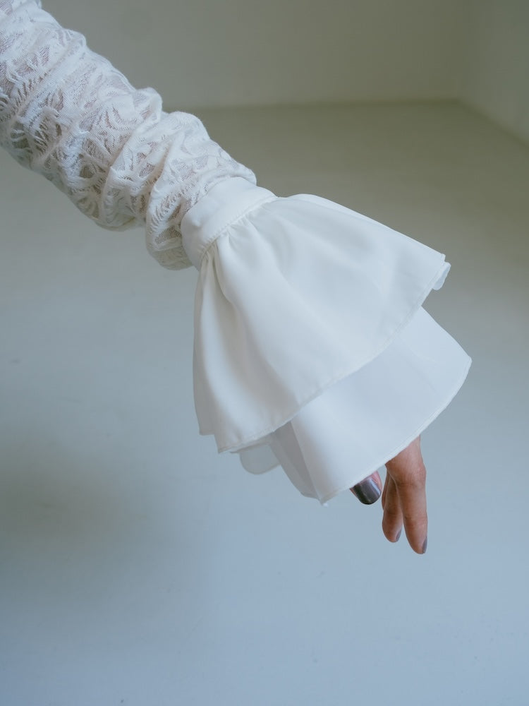 カラー：White
