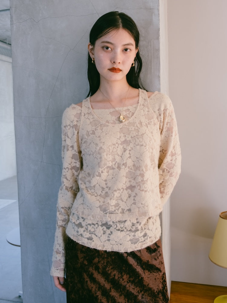 モデル身長：173cm /カラー：Beige