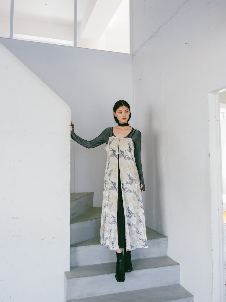 【VALENTINO/セール】22AW ウール/シルク ドレープ ミディワンピ VALENTINO/セール】22AW ウール/シルク ドレープ ミディワンピ