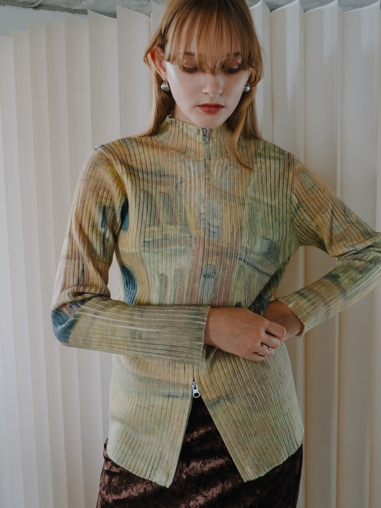 モデル身長：174cm / カラー：04 La Maison Jaune