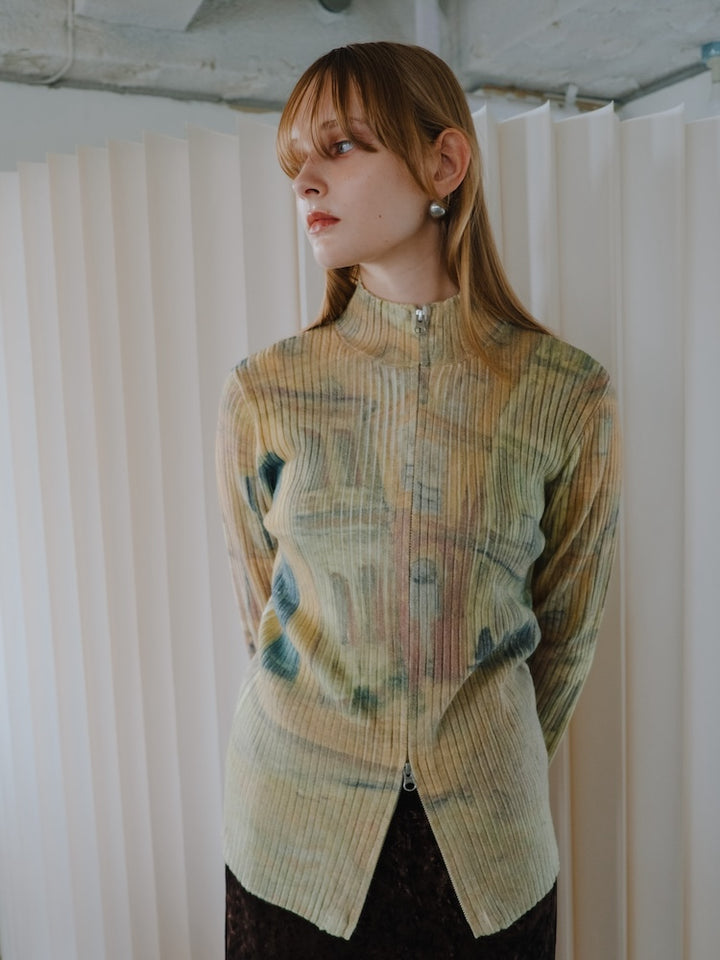 モデル身長：174cm / カラー：04 La Maison Jaune