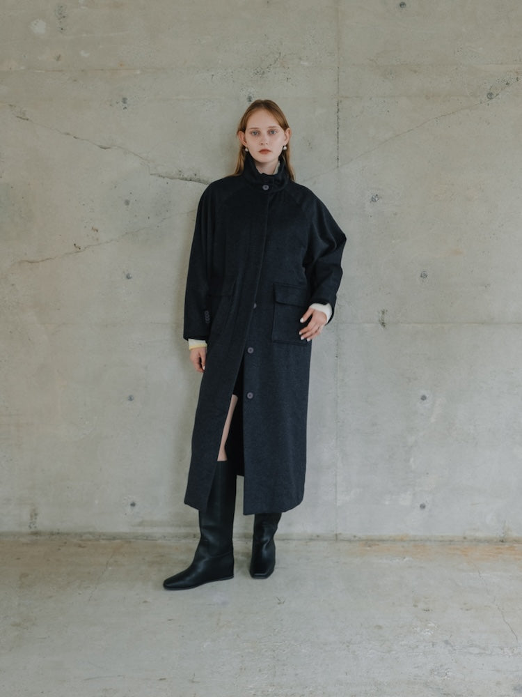 モデル身長：174cm / カラー：GrayNavy