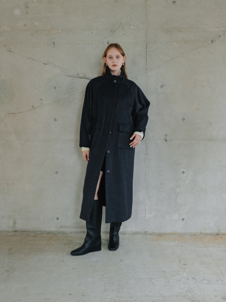 モデル身長：174cm / カラー：GrayNavy