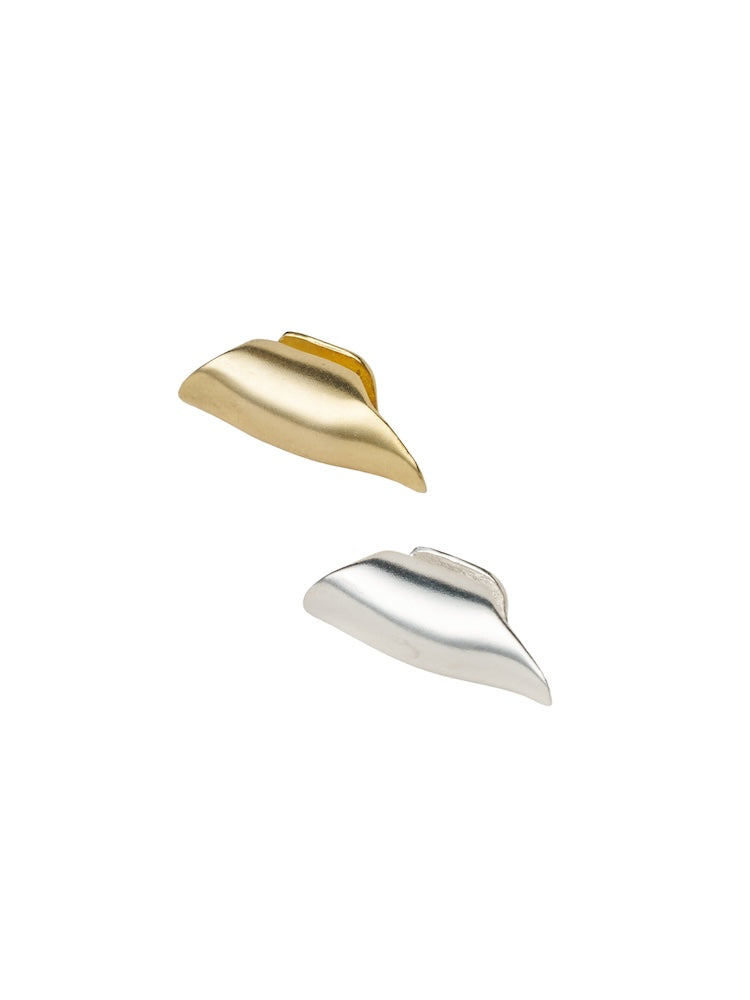 A Petal Earcuff