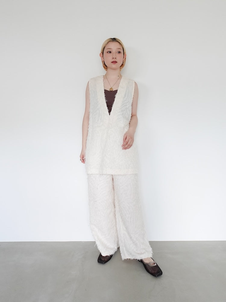 モデル身長：153cm / Cut Jacquard Vest＋Cut Jacquard Pants