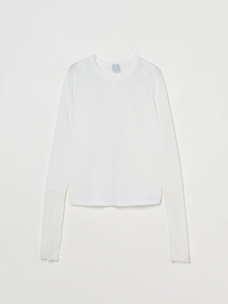 カラー：OffWhite