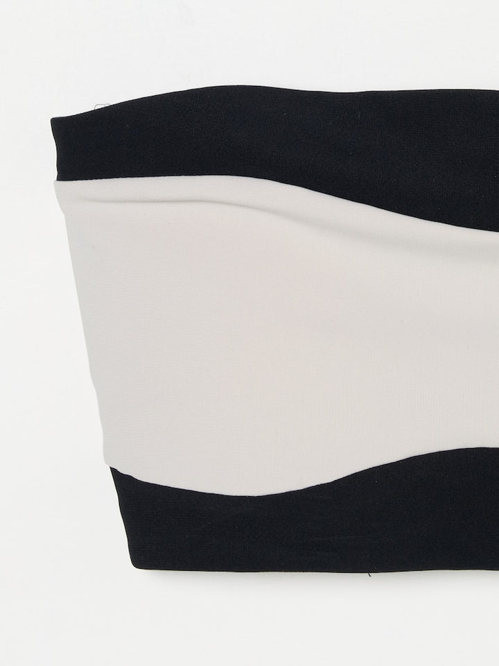 カラー：Black×OffWhite / サイズ：S , M