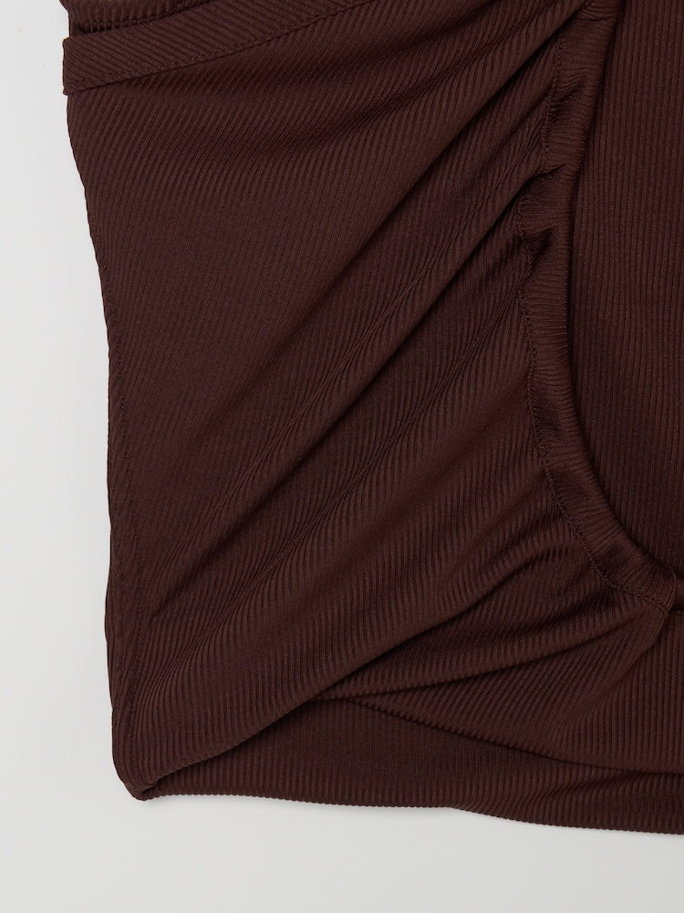 カラー：Brown