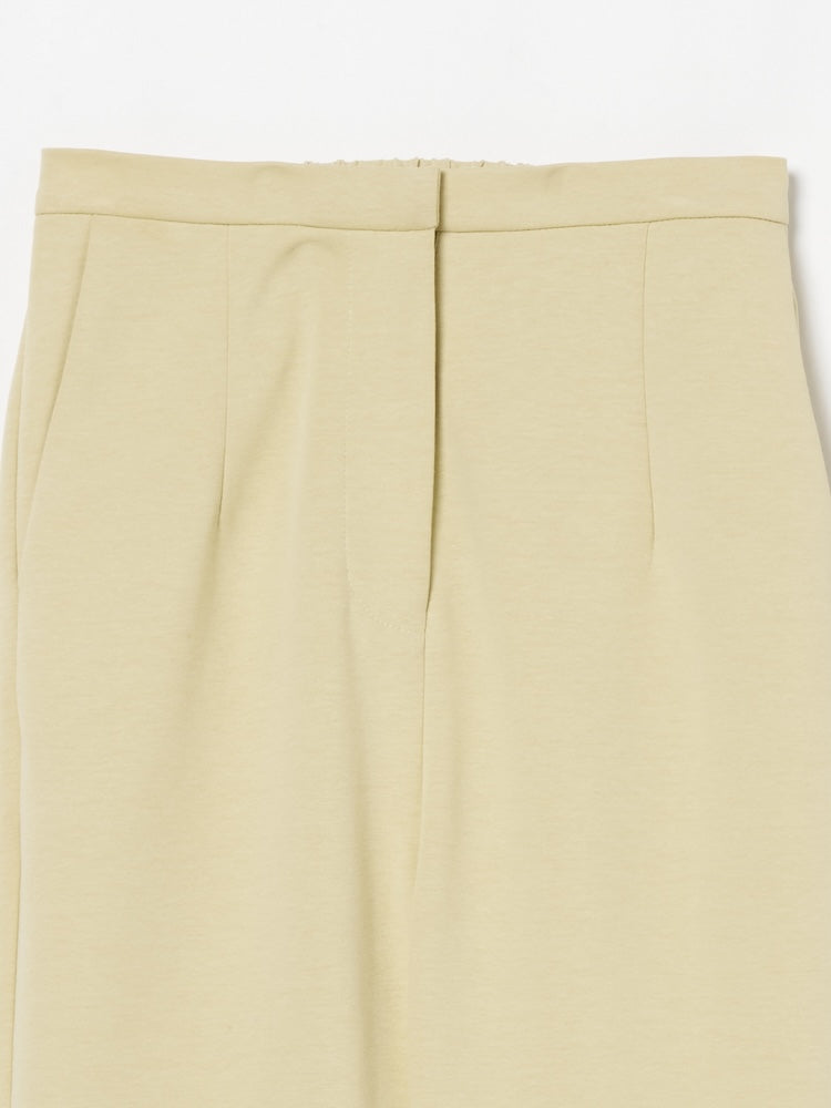 カラー：YellowGreen