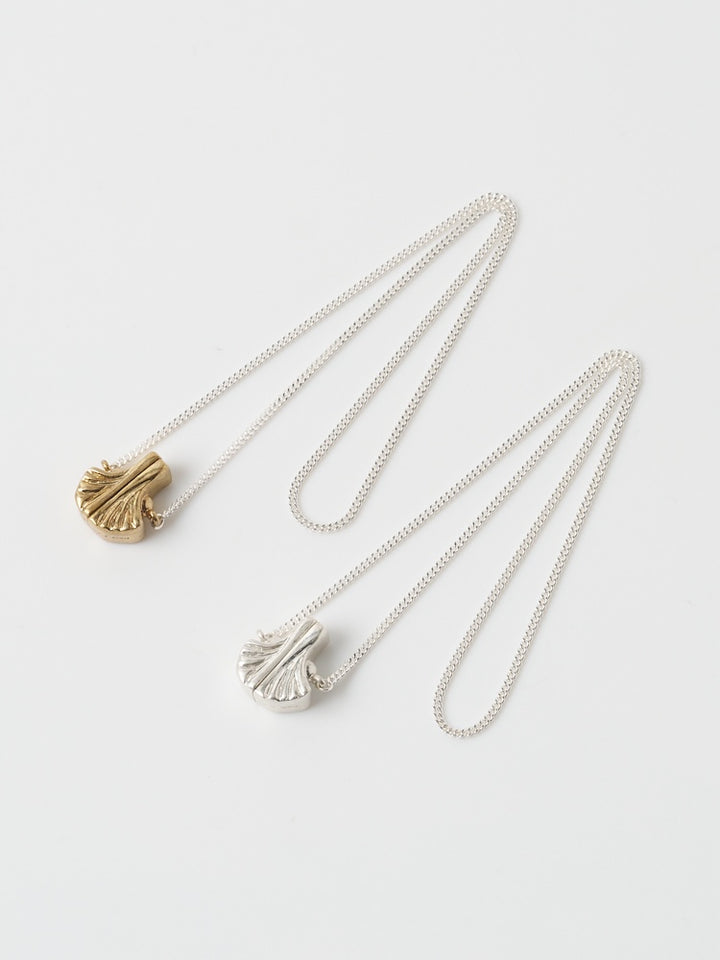SYKIA×MAO Silent Magnet Shell Choker