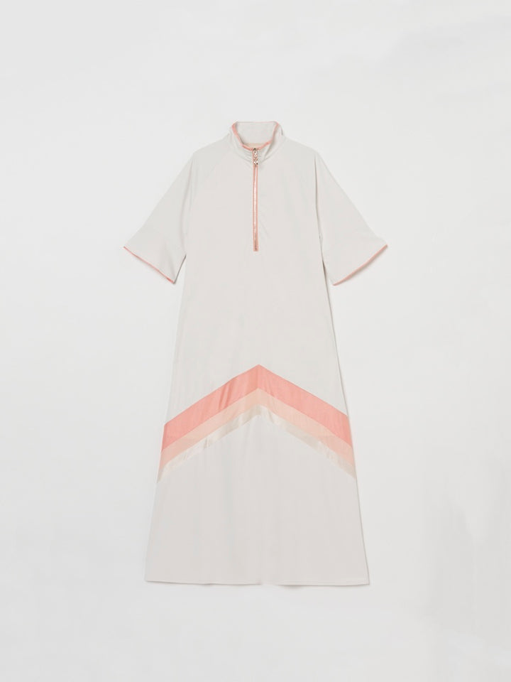 カラー：OffWhite