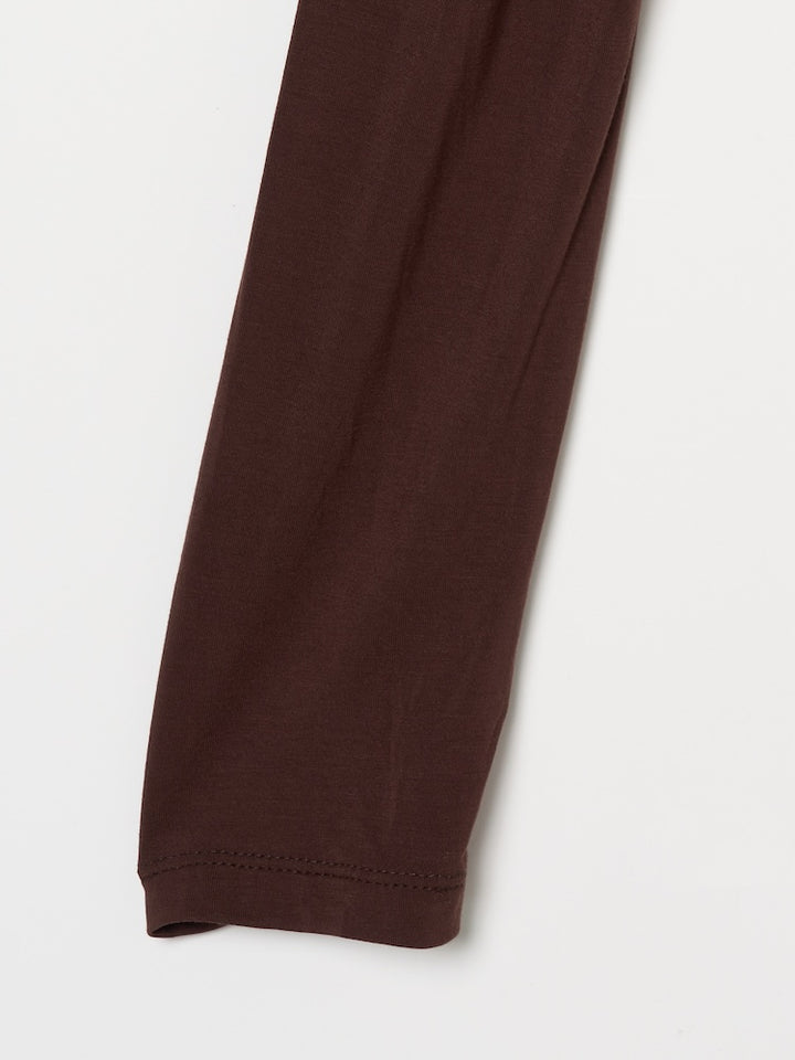 カラー：Brown