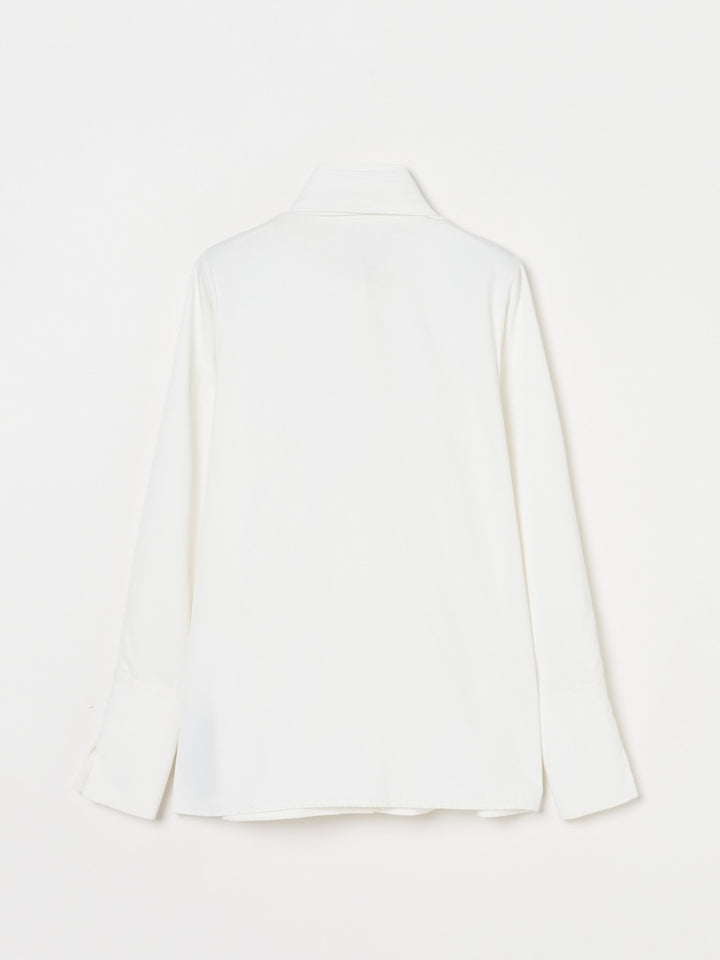 カラー：White